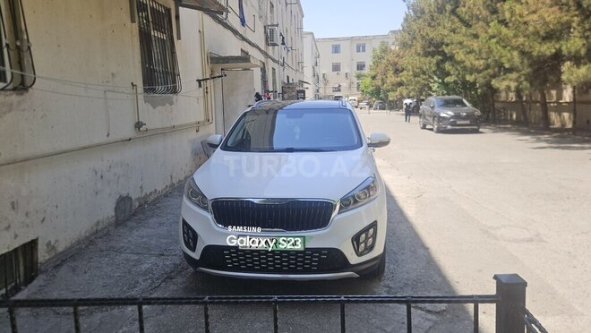 Kia Sorento-1