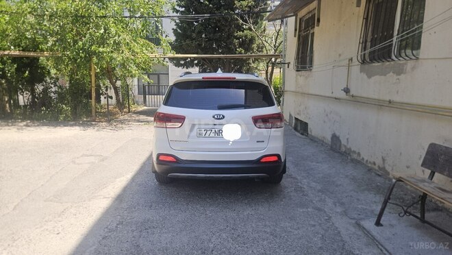 Kia Sorento-3
