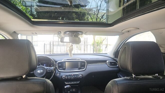 Kia Sorento-15