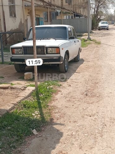 LADA (VAZ) 2107-4