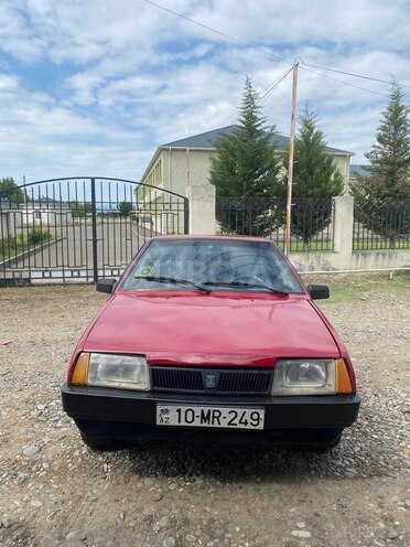 LADA (VAZ) 21099-1