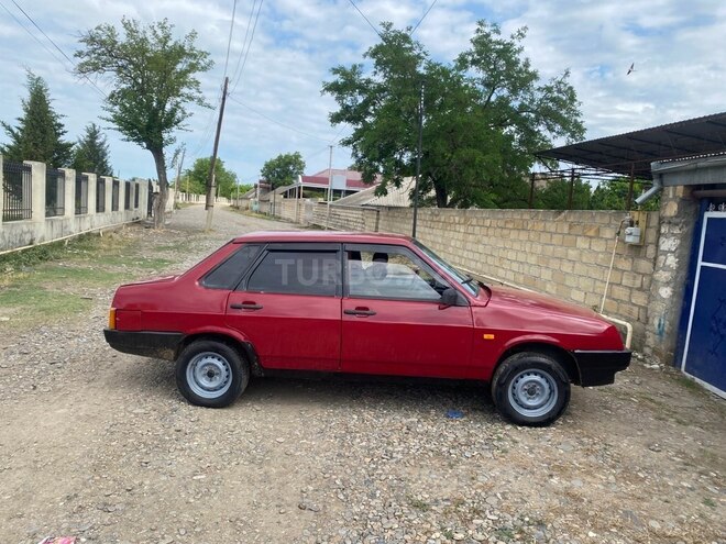 LADA (VAZ) 21099-5