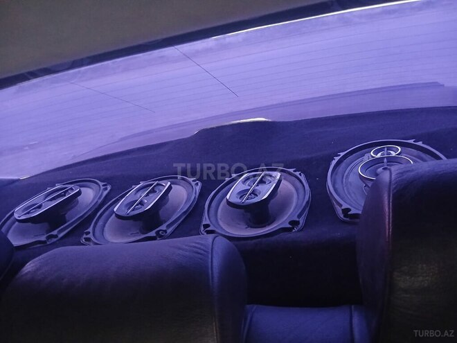 BMW 523-6