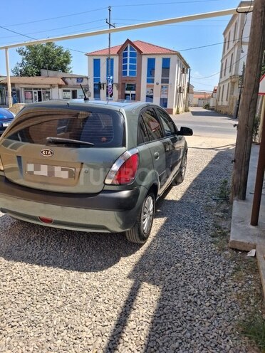Kia Rio-8