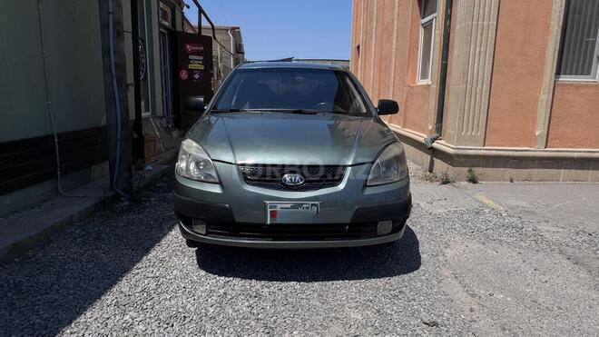 Kia Rio-2