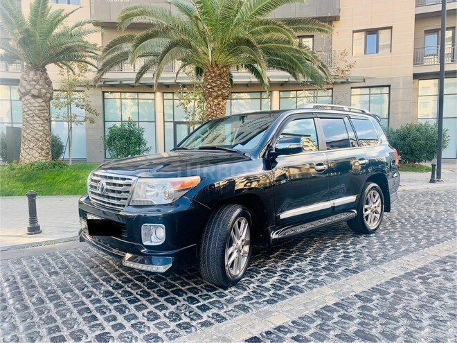 Toyota Land Cruiser-5