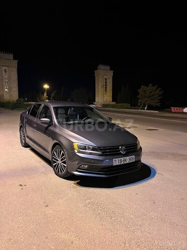 Volkswagen Jetta-2