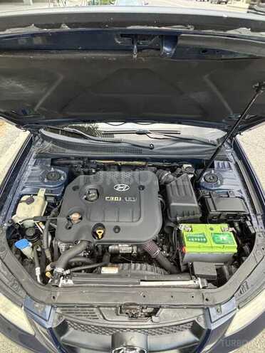 Hyundai Sonata-11