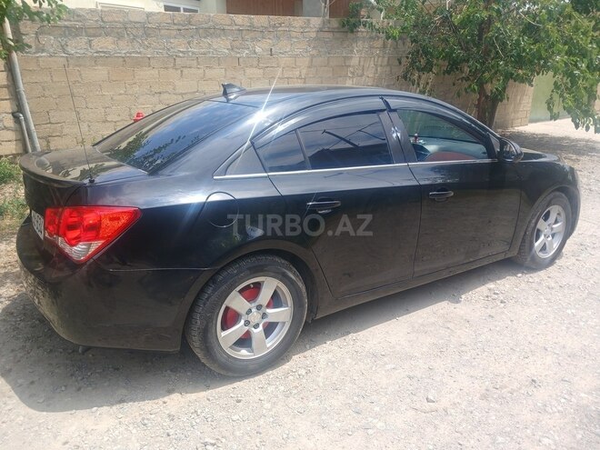 Chevrolet Cruze-6
