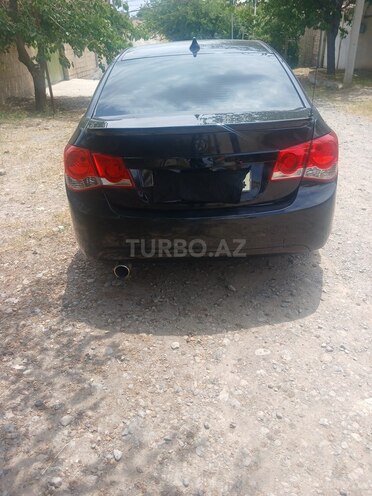 Chevrolet Cruze-2