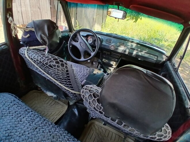 LADA (VAZ) 2106-4