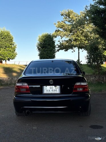 BMW 525-2