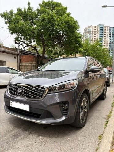 Kia Sorento-1
