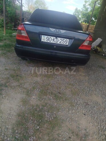 Mercedes C 180-2