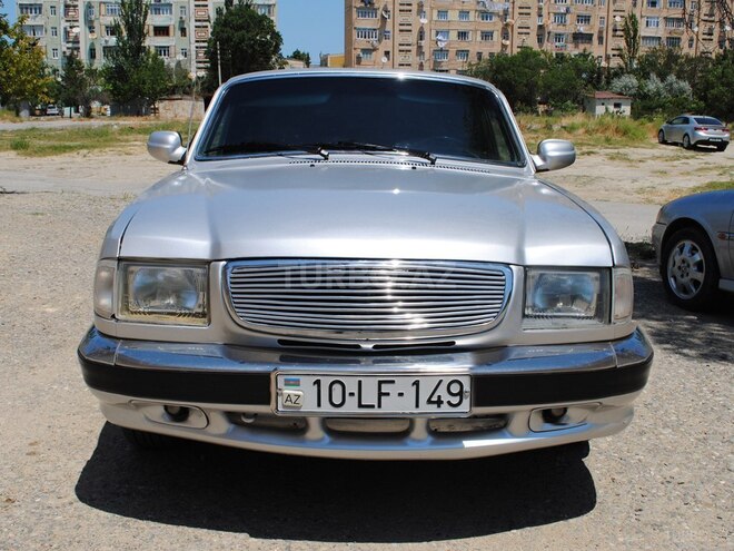 GAZ 3110 "Volga"-1