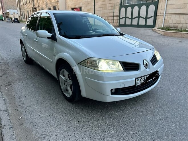 Renault Megane-8