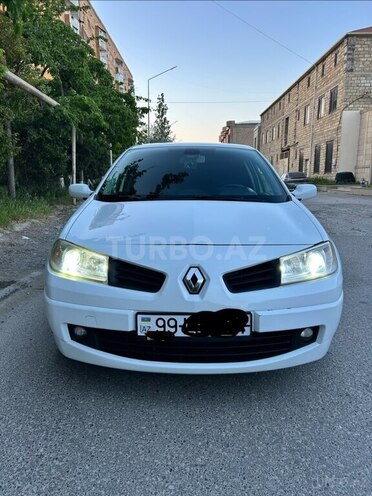 Renault Megane-7