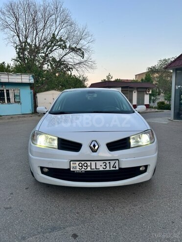 Renault Megane-21