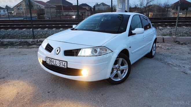 Renault Megane-2
