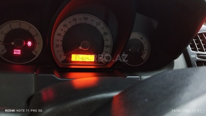 Kia Ceed-9
