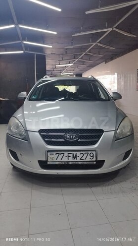 Kia Ceed-1