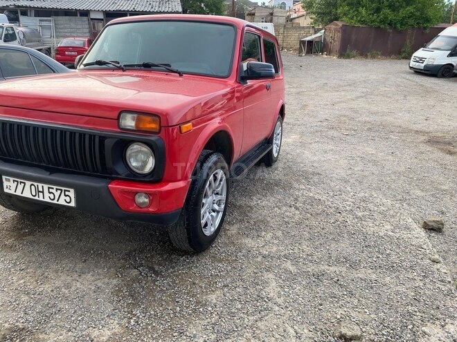 LADA (VAZ) Niva-1