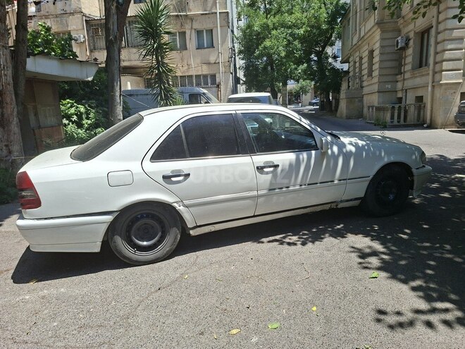 Mercedes C 220-3