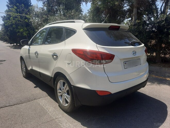 Hyundai ix35-4