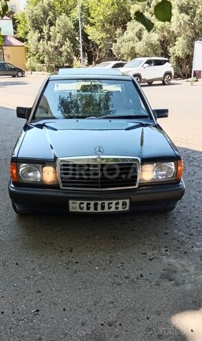 Mercedes 190-6