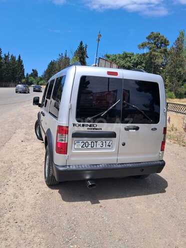 Ford Tourneo Connect-6