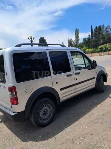 Ford Tourneo Connect-5