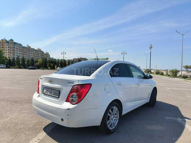 Chevrolet Aveo-4