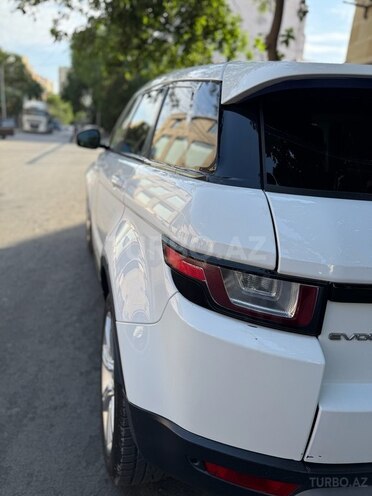 Land Rover RR Evoque-9