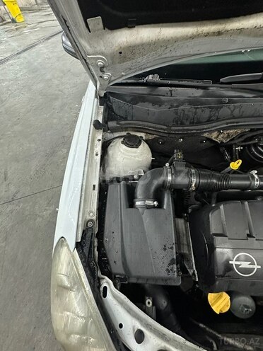 Opel Astra-7