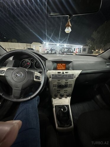 Opel Astra-9