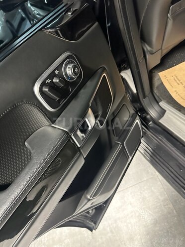 Land Rover Range Rover-11