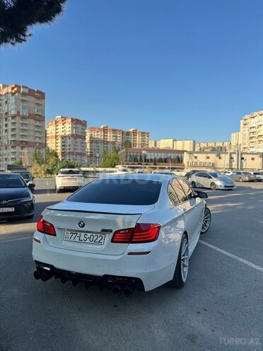 BMW 528-4