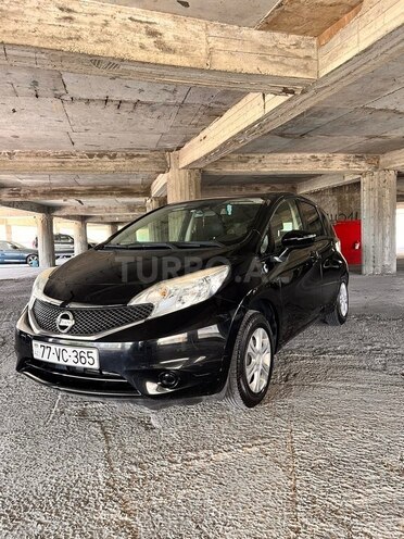 Nissan Note-5