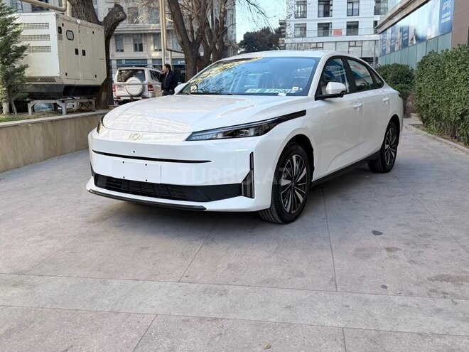 Changan Qiyuan A05-2