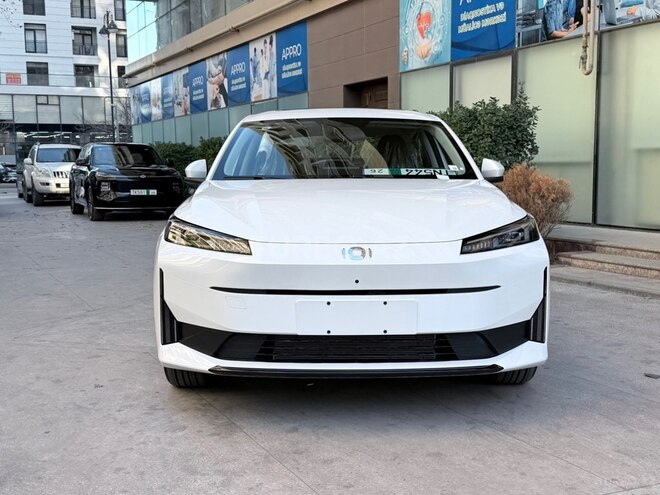 Changan Qiyuan A05-1