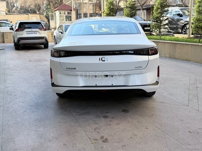Changan Qiyuan A05-5