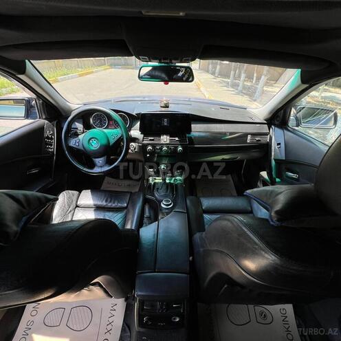 BMW 530-3