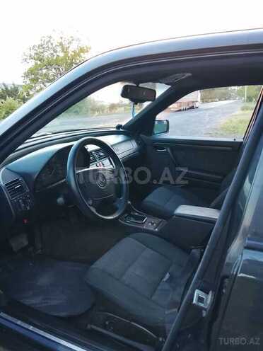 Mercedes C 180-7
