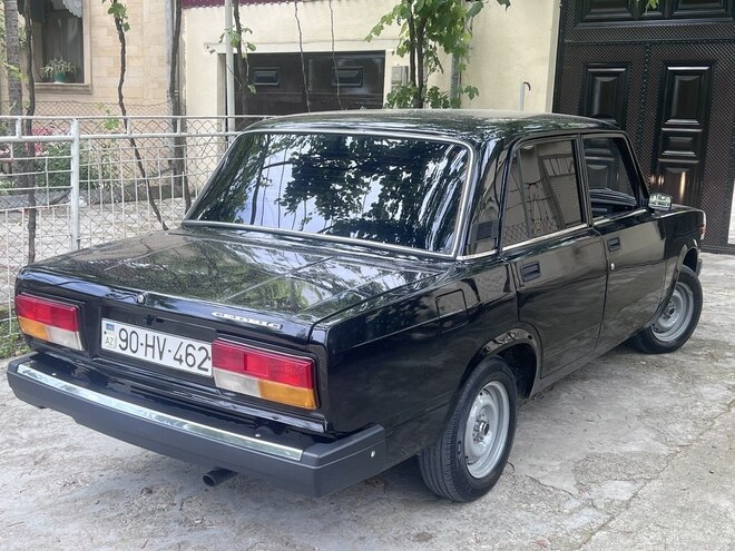LADA (VAZ) 2107-3