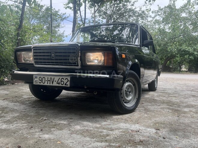 LADA (VAZ) 2107-1