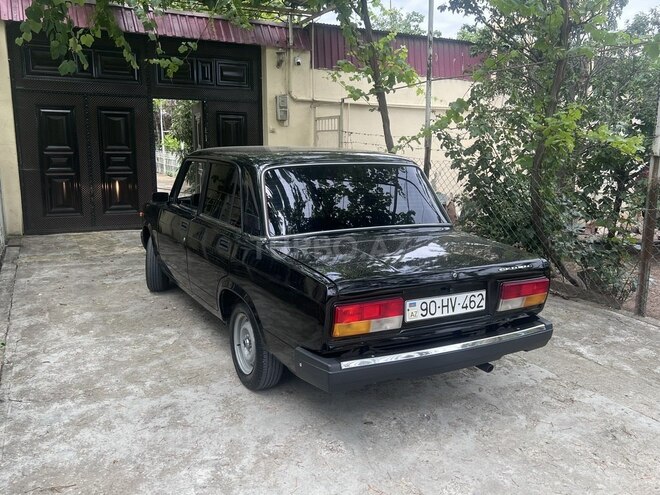 LADA (VAZ) 2107-4