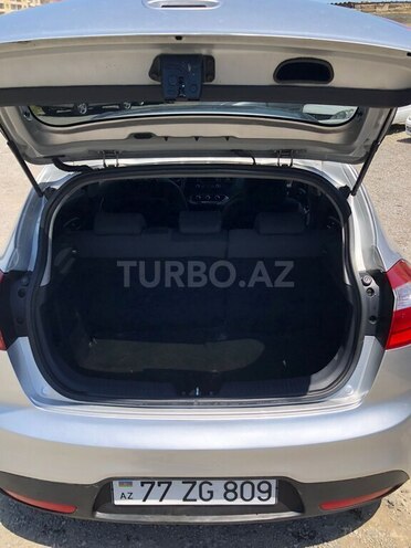 Kia Rio-8