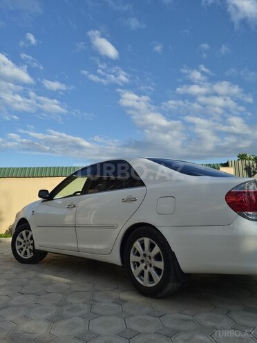 Toyota Camry-4