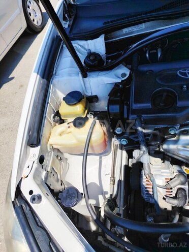 Toyota Camry-7