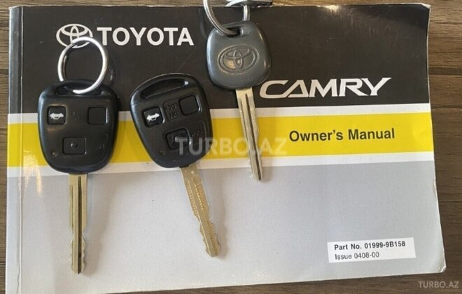Toyota Camry-13